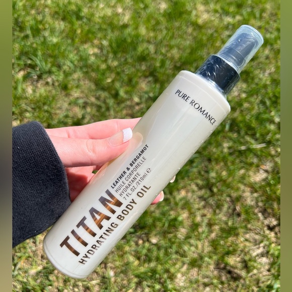 Pure Romance Other - New/Sealed Titan Hydrating Body Oil